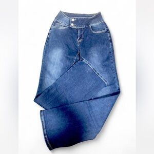 NWOT High Rise Flared Women's Jeans